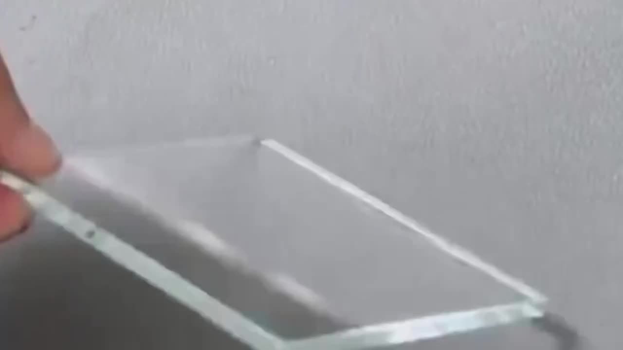 2-in-1 Emergency Car Escape Tool